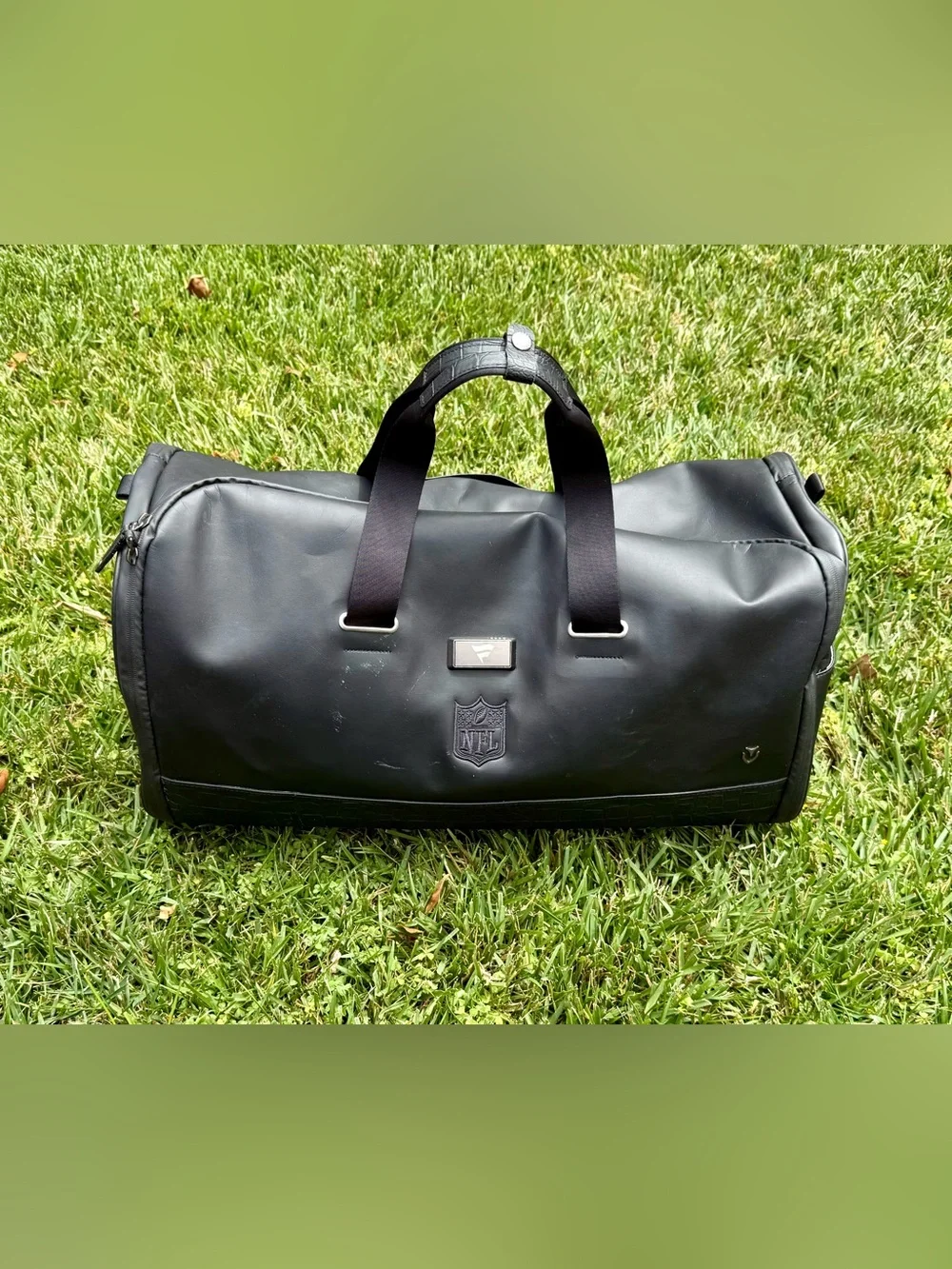 Vessel NFL Duffel/Garment Bag